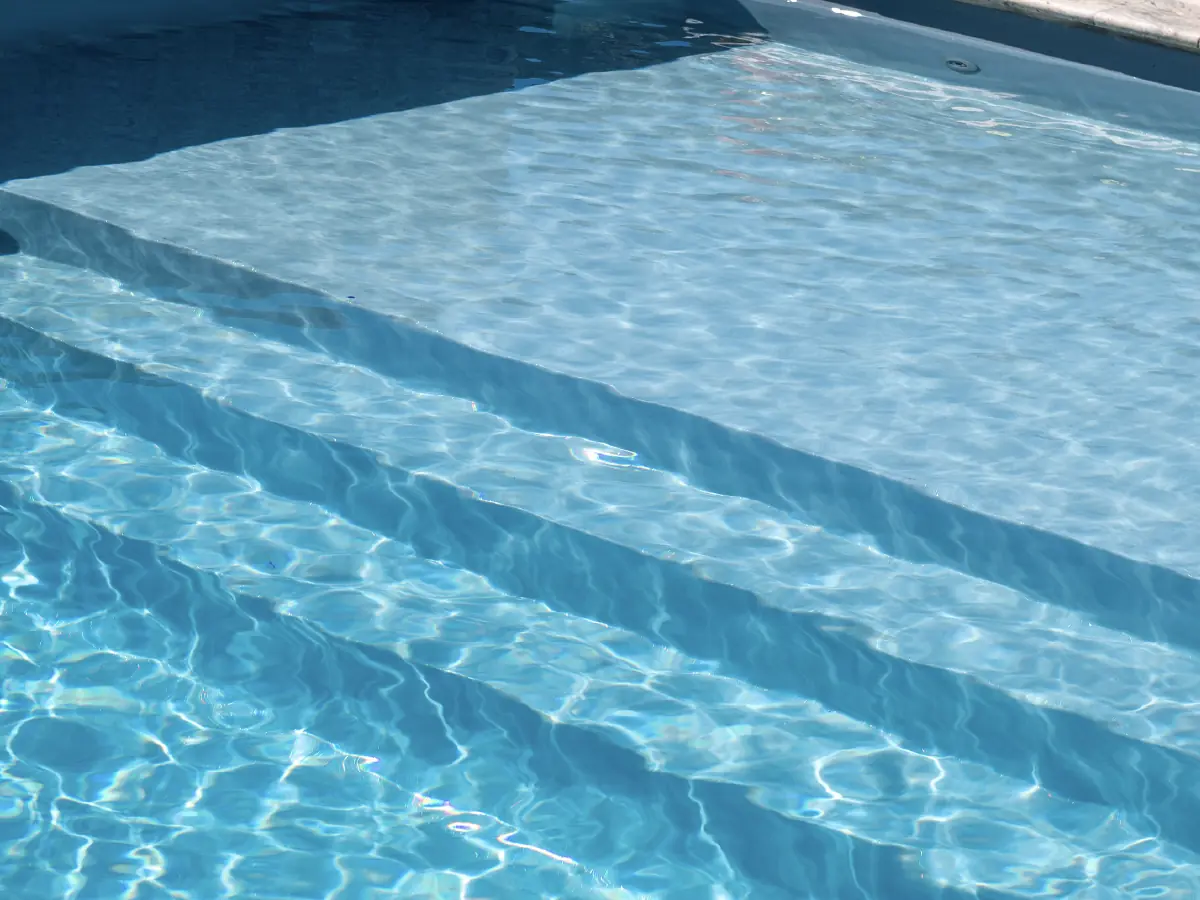 The Apex 30 backyard pool in Diamond Sand color