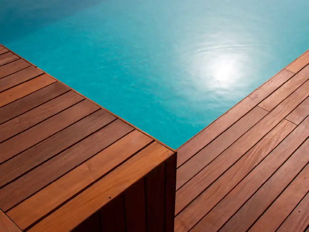 POOL DESIGN SURROUNDS: creating the perfect decking