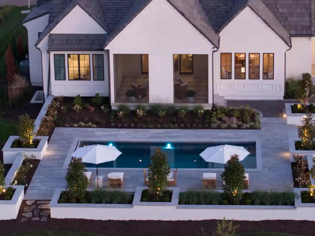 POOL DESIGN TECHNOLOGY: smart features for modern living