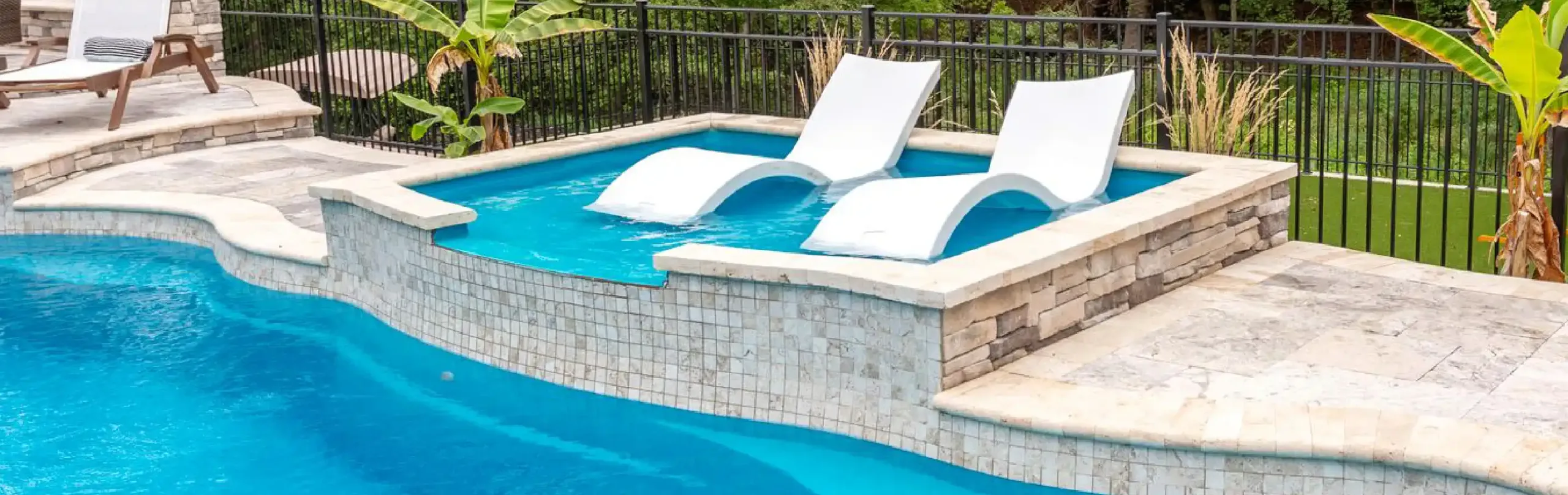 Tanning Ledges from Aviva Pools
