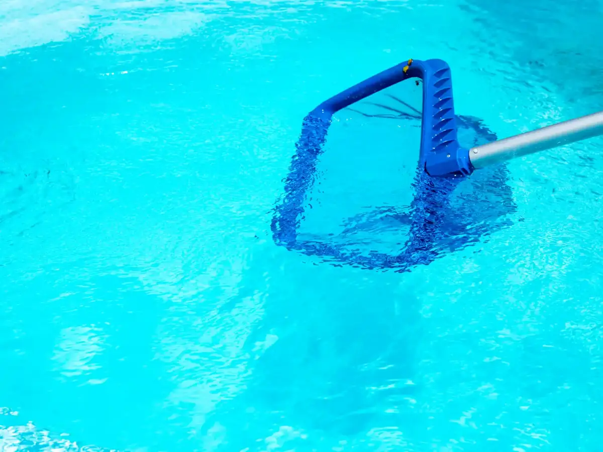 FiberglassPoolsOH-5MaintainingYourPool Maintaining Your Pool Through Ohio Seasons