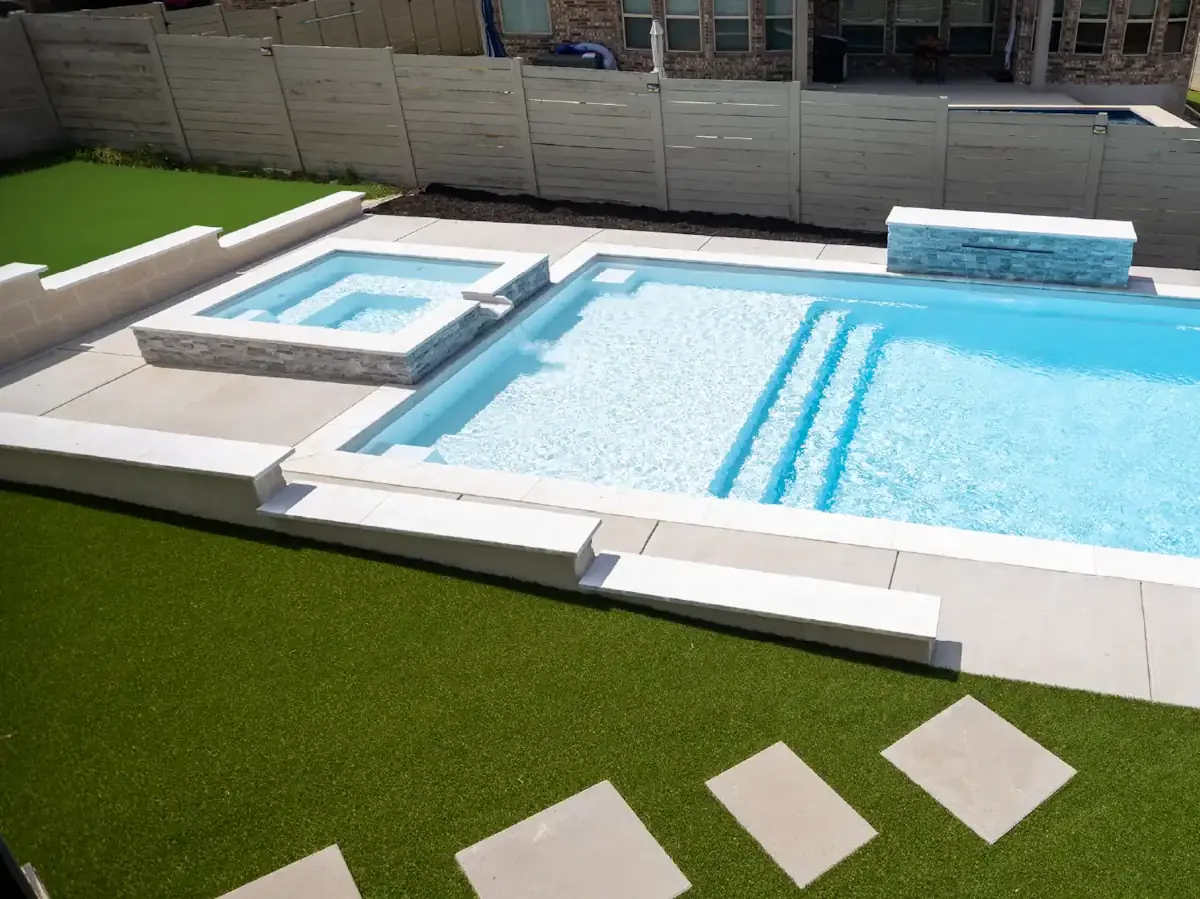 The Apex 40 backyard fiberglass swimming pool